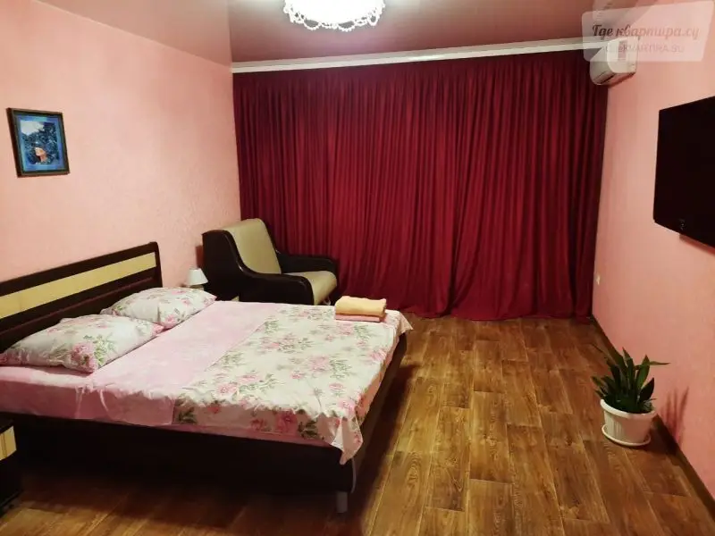 Олимпийский бульвар, 12