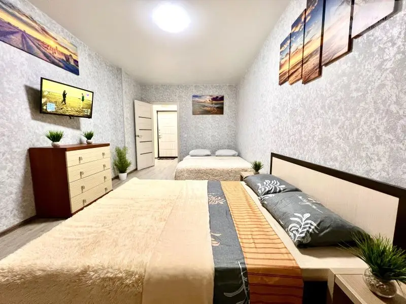 проспект Карла Маркса, 242