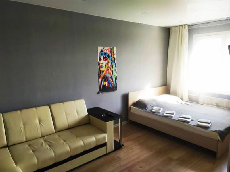 проспект Альберта Камалеева, 32