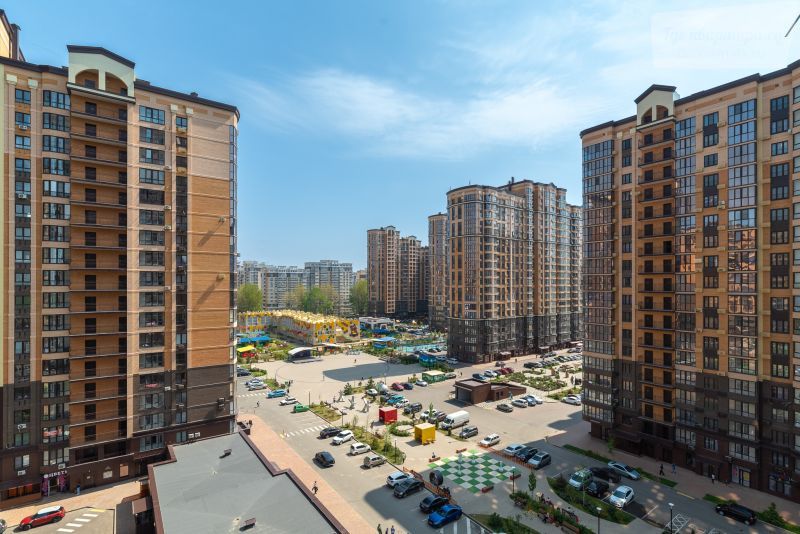 улица Григория Булгакова, 8