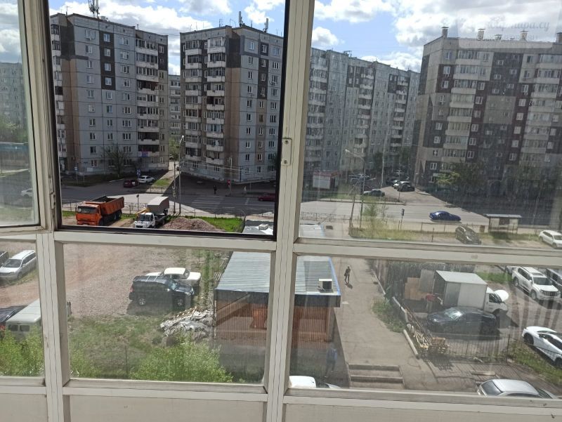 Ястынская улица, 7