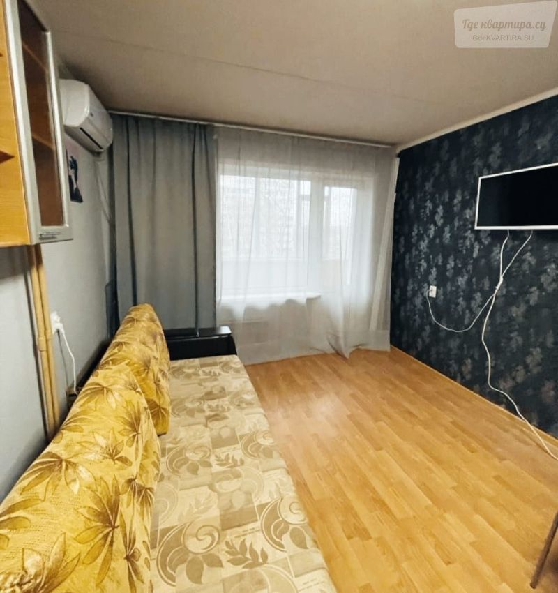 улица Адоратского, 52