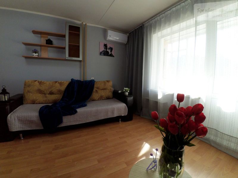 улица Адоратского, 52