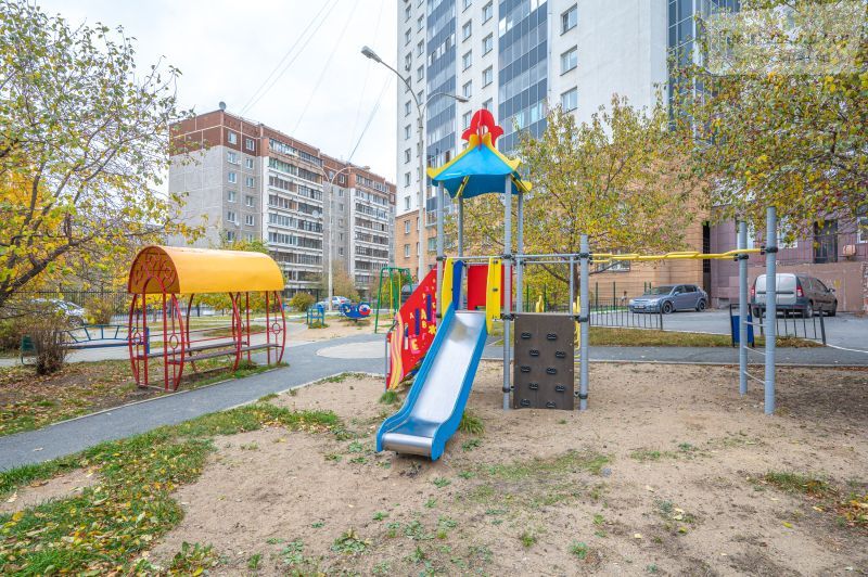 улица Красных Командиров, 23