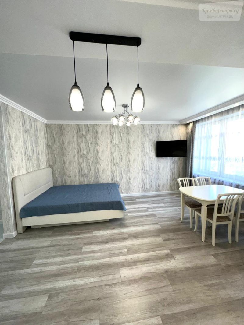 улица Петра Полушкина, 6
