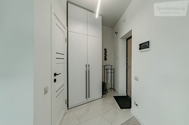 улица Оренбургский Тракт, 8Д