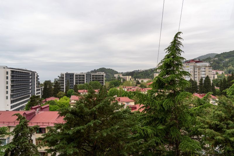 Краснополянская улица, 4