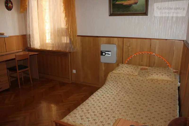 проспект Ленина, 1
