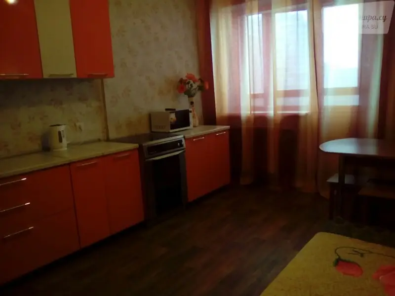 Университетская улица, 11