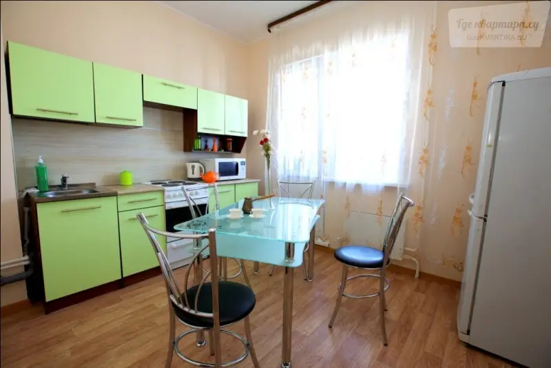 улица Крылова, 32